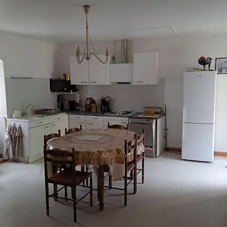 Le De Louis בית נופש Larnagol