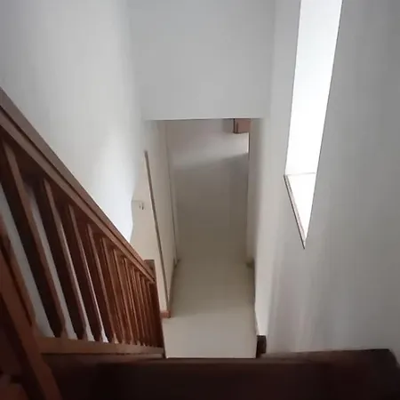 Le De Louis Larnagol